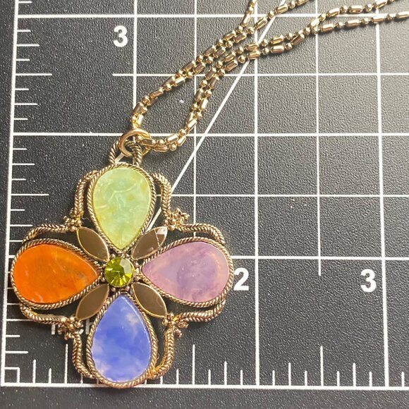 Monet Maltese Cross Pendant Necklace Multicolor Stones Gold Tone Chain 16+2" - Picture 6 of 10